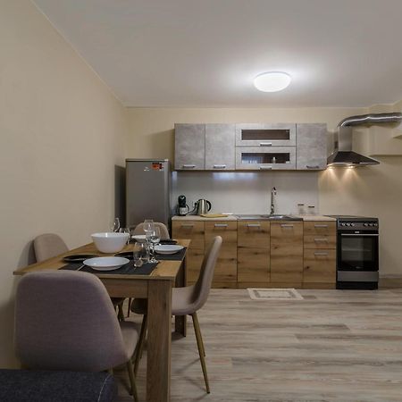 Brizy Apartman Várna Kültér fotó